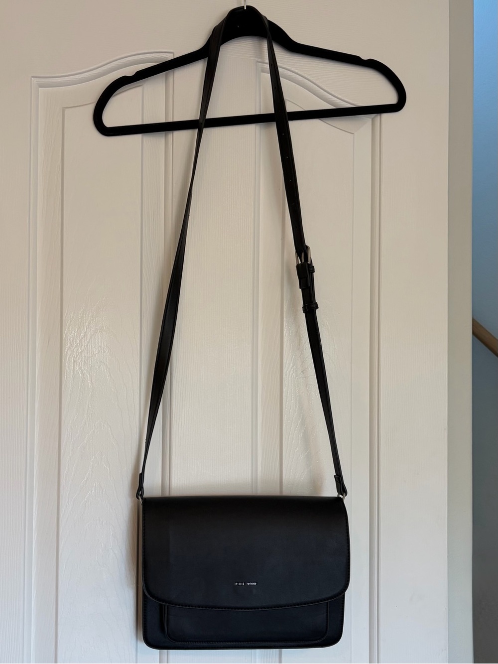 Pixie Mood Zoe Crossbody - Picture 2 of 5